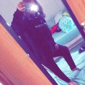 Meet your Posher, Rose